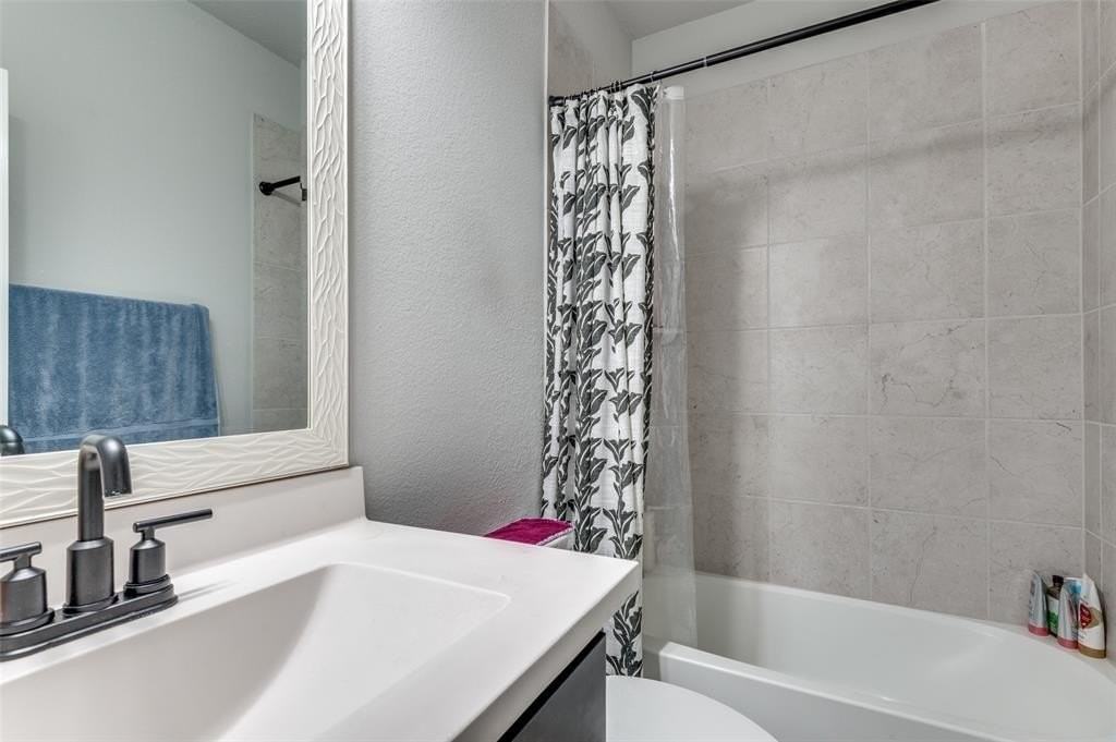 4627 Copper Mountain Trl - Photo 6 of 25