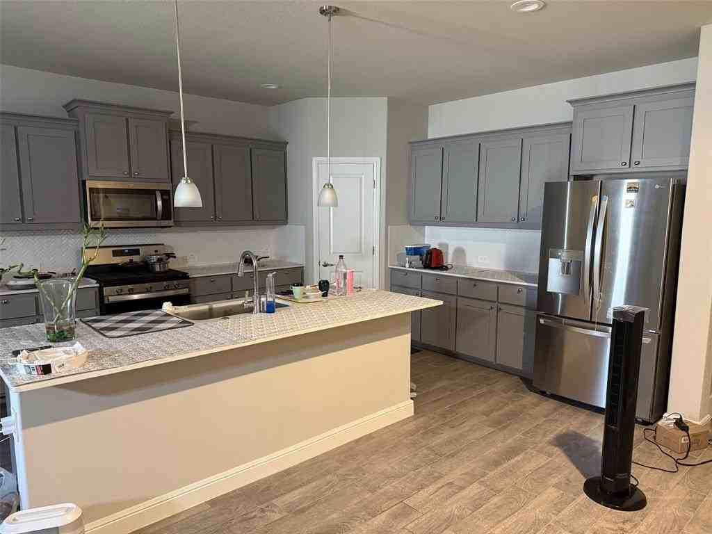 1904 Drover St - Photo 4 of 27