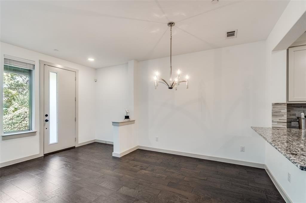 1423 Lamb Dr - Photo 7 of 25