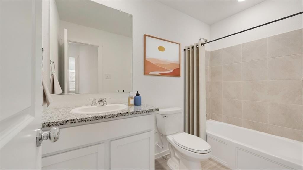 205 Adelina Dr - Photo 2 of 12