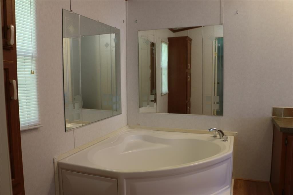 512 Deer Run - Photo 7 of 26