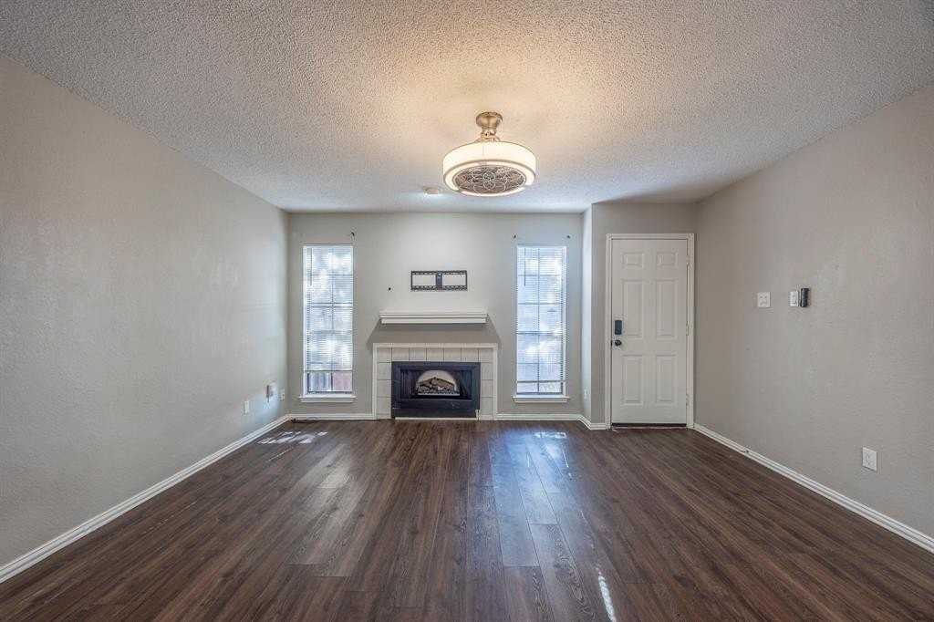 7337 Kingswood Cir - Photo 4 of 23