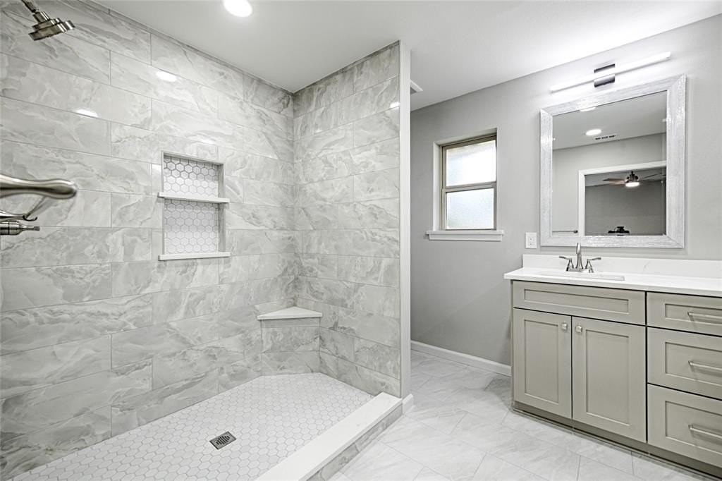 1605 Monterrey Dr - Photo 2 of 24