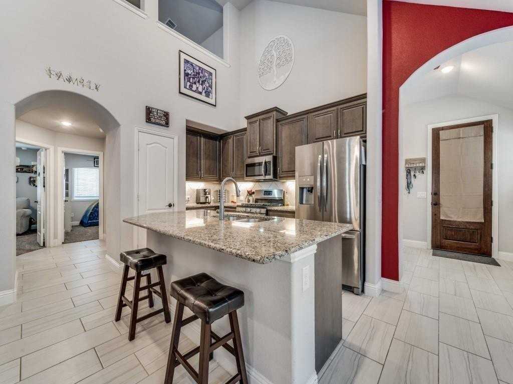 1113 Cottonseed St - Photo 5 of 23