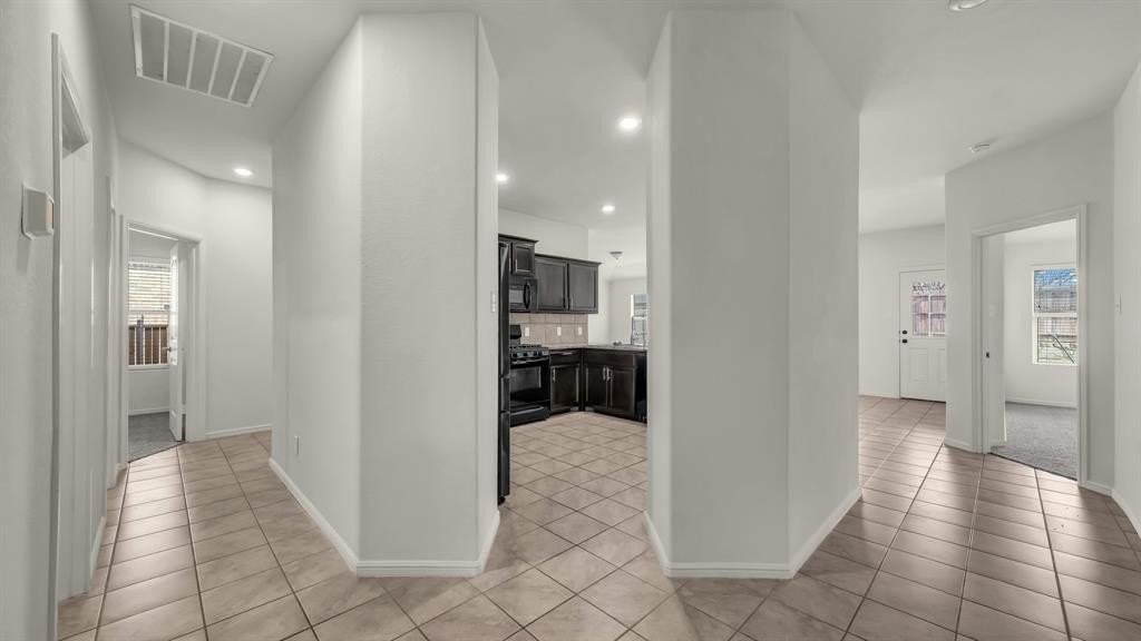 6948 Freeboard Way - Photo 4 of 38