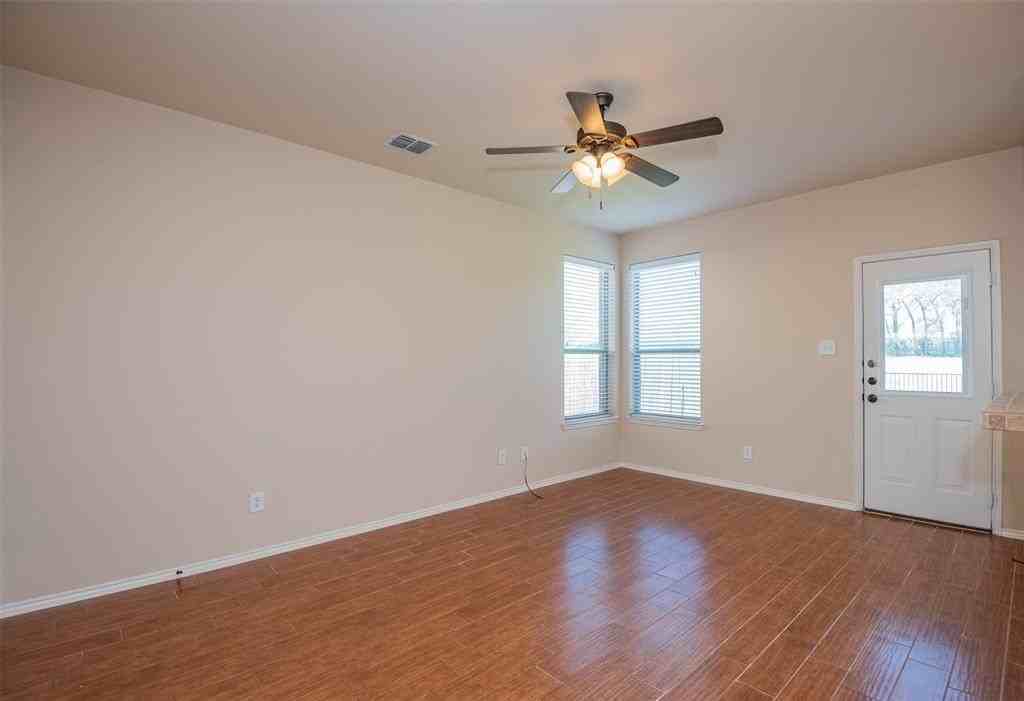 1426 Piedmont Dr - Photo 2 of 27