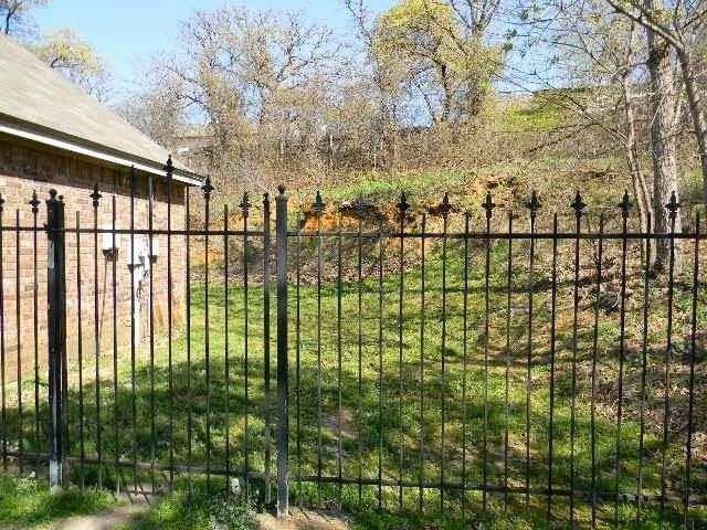 416 Roland Dr - Photo 5 of 7