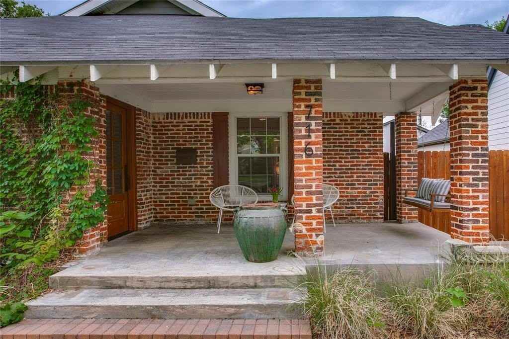 716 S Rosemont Ave - Photo 3 of 27