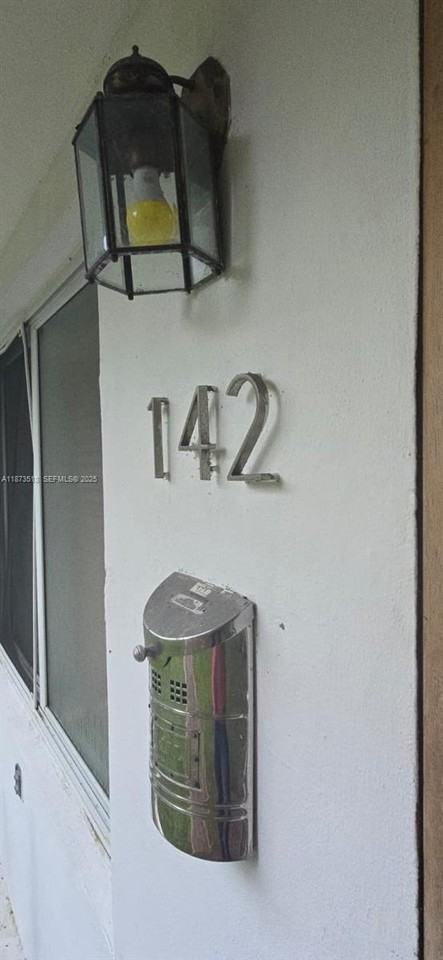 142 Northwest 98th Street - Photo 3 of 62