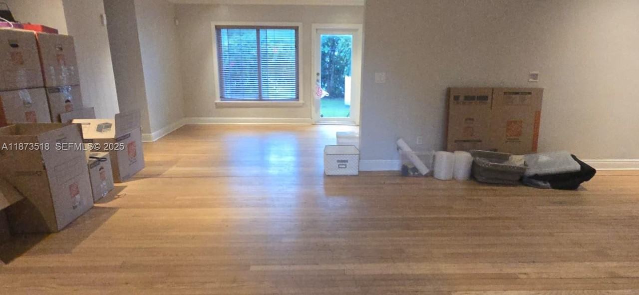 142 Northwest 98th Street - Photo 6 of 62