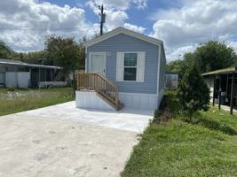 featured image of 1250 Lakeview Dr #32