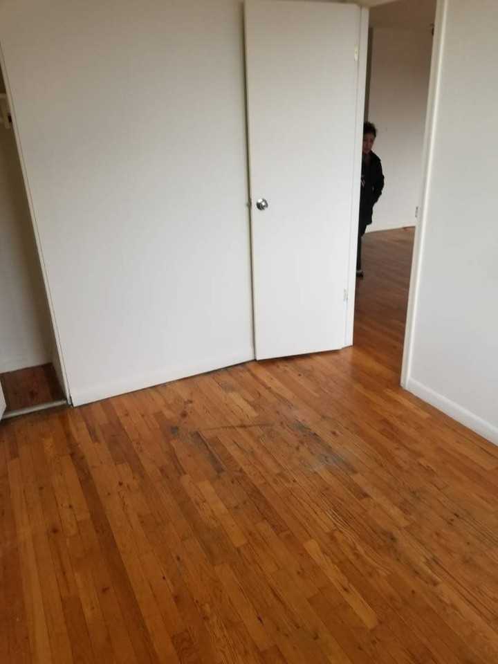 9430 59th Ave #2R - Photo 5 of 10