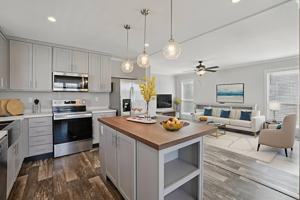 featured image of 1605 American Dr