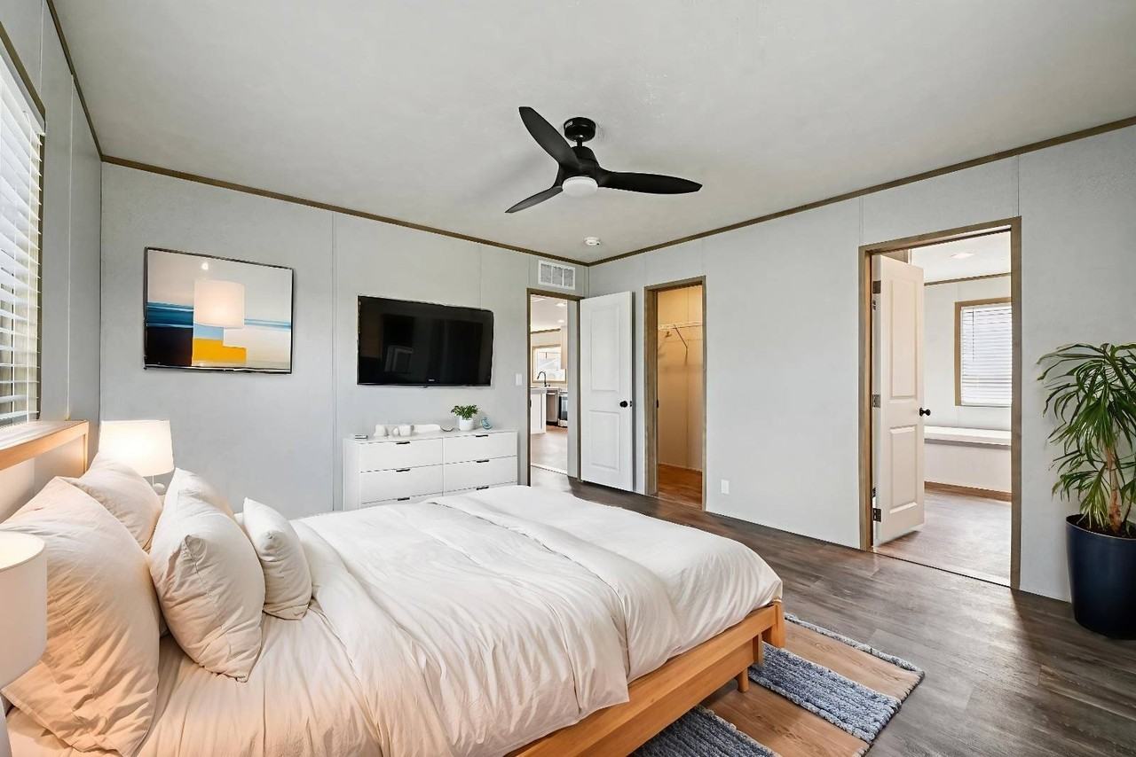 1029 Spring Azure Dr - Photo 6 of 13