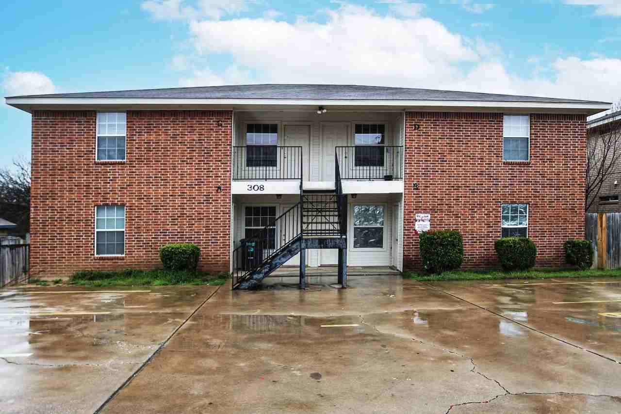 308 S 40th St #A - Photo 2 of 15