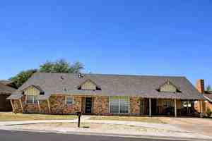 featured image of 2907 Redbud Ave