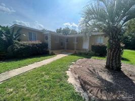 featured image of 205 Holmes Dr #A