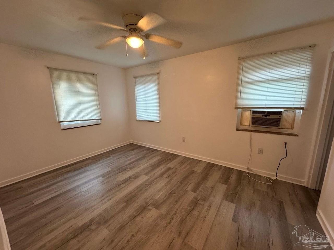 205 Holmes Dr #A - Photo 7 of 9