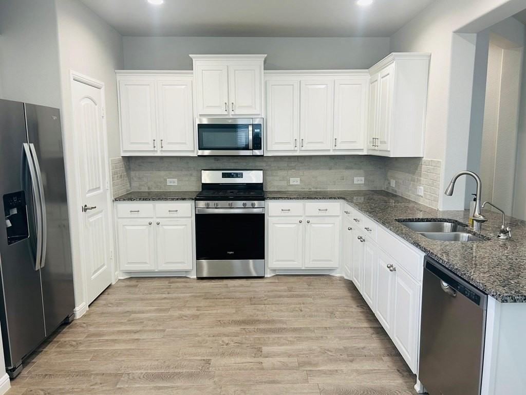 7310 Mcpherson Ln - Photo 7 of 31