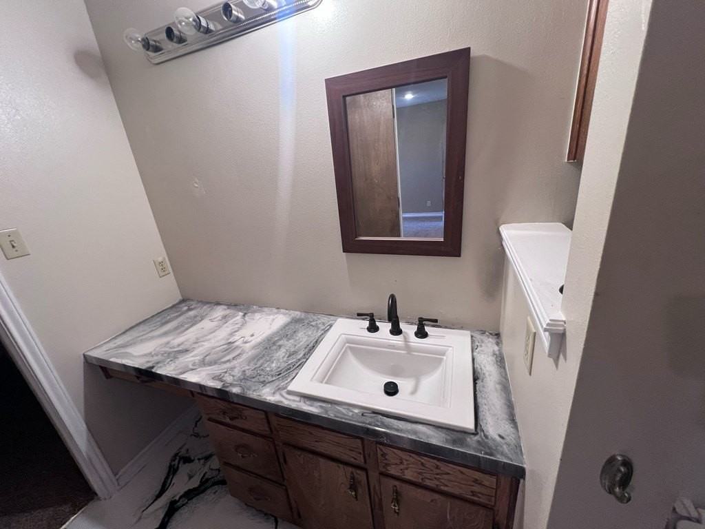 2703 S County Road 1180 - Photo 7 of 11