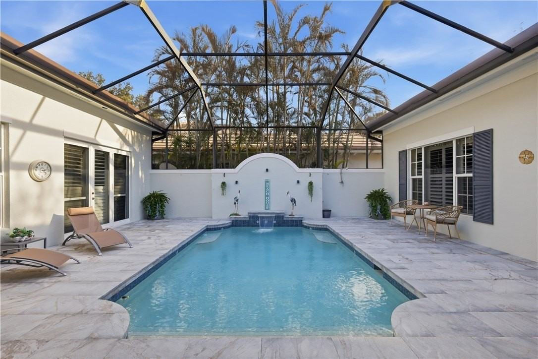 9064 Englewood Ct - Photo 2 of 36