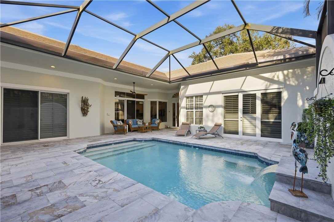 9064 Englewood Ct - Photo 4 of 36