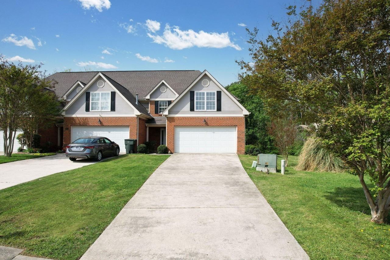 3064 Igou Crossing Dr