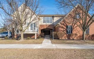 featured image of 43540 Pendleton Cir