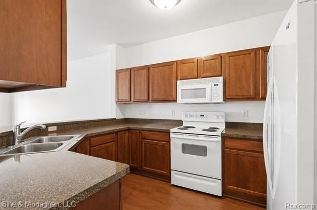 43540 Pendleton Cir - Photo 6 of 20