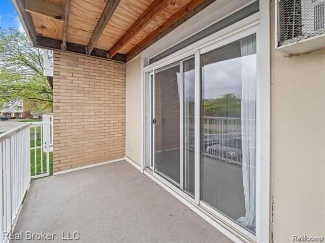 4905 Crooks Rd #A5 - Photo 3 of 19