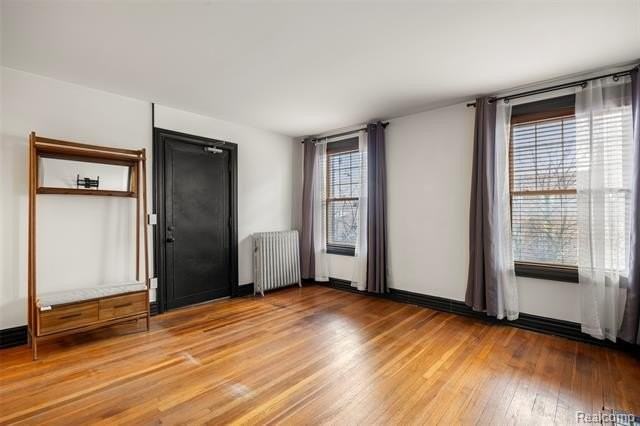 469 W Willis St #3 - Photo 6 of 19