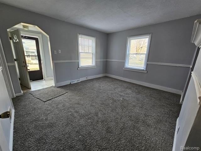 6828 Meadow Ave - Photo 2 of 14