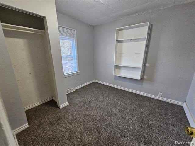 6828 Meadow Ave - Photo 4 of 14