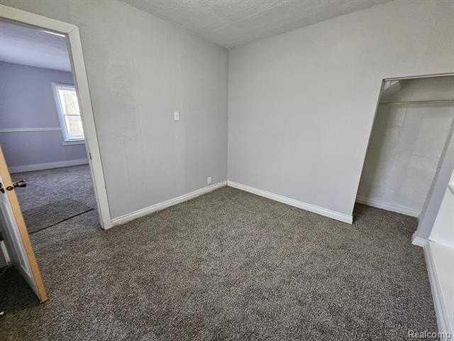 6828 Meadow Ave - Photo 7 of 14