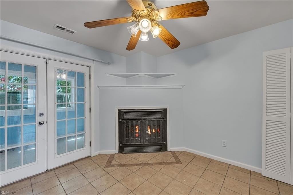 717 Wolftrap Ln - Photo 7 of 24