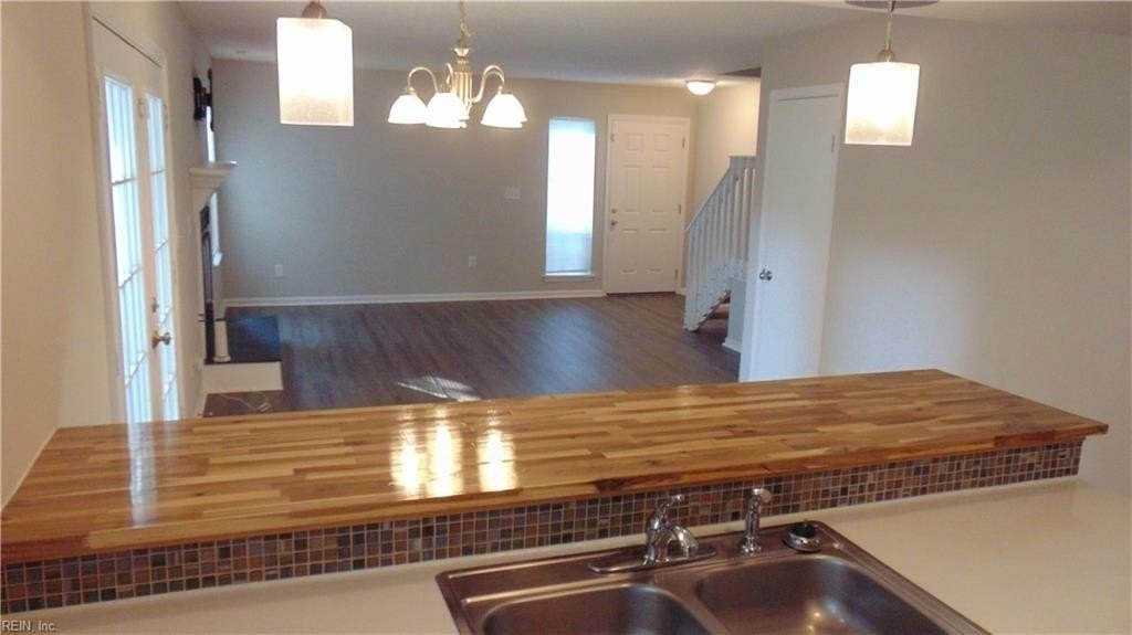 278 Ferdinand Cir - Photo 6 of 36