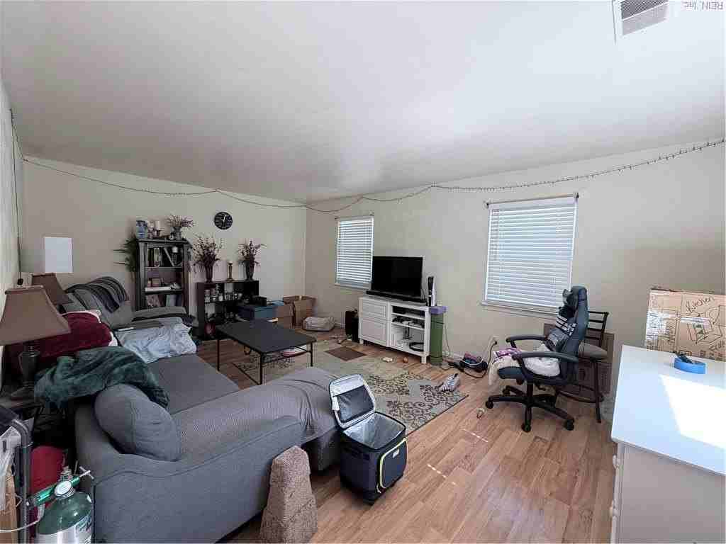 3327 Lakecrest Rd - Photo 2 of 16