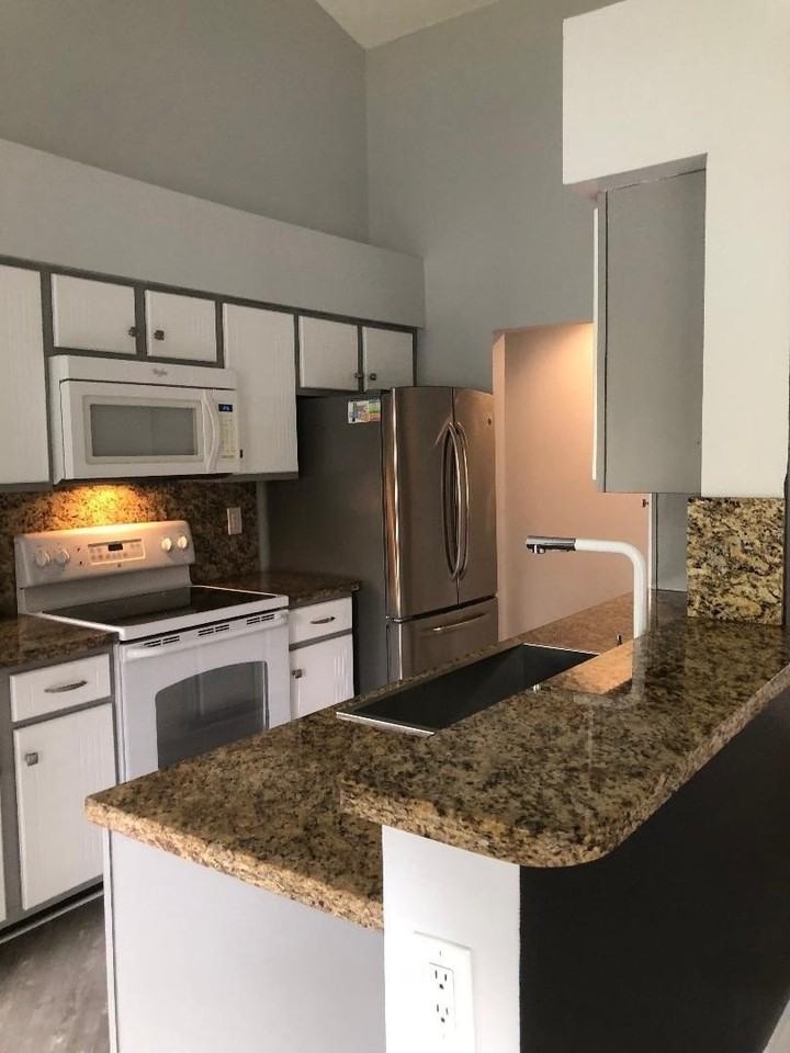 9322 Nw 9th Pl #9322 - Photo 2 of 20