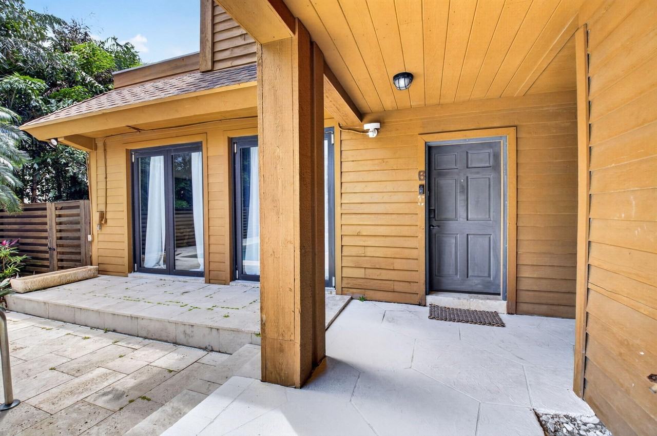 122 Andrews Ave - Photo 2 of 41