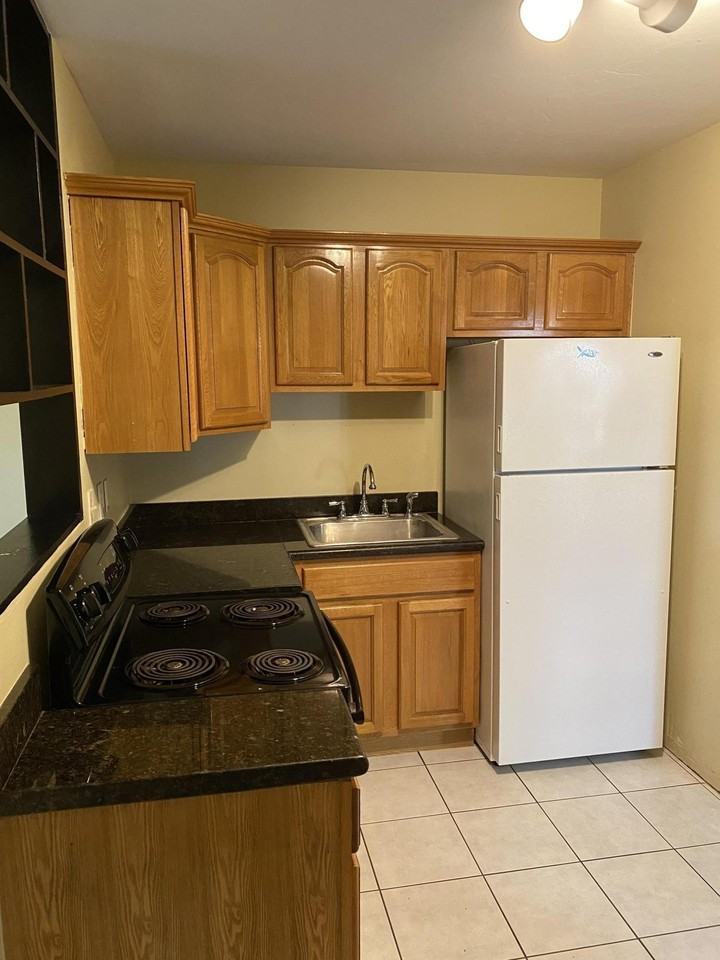 1172 Surf Rd #A2 - Photo 5 of 16