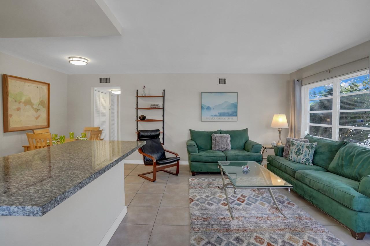 3212 Ne 9th St #A104 - Photo 7 of 22