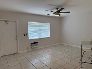 1118 Middle St #3 - Photo 7 of 13