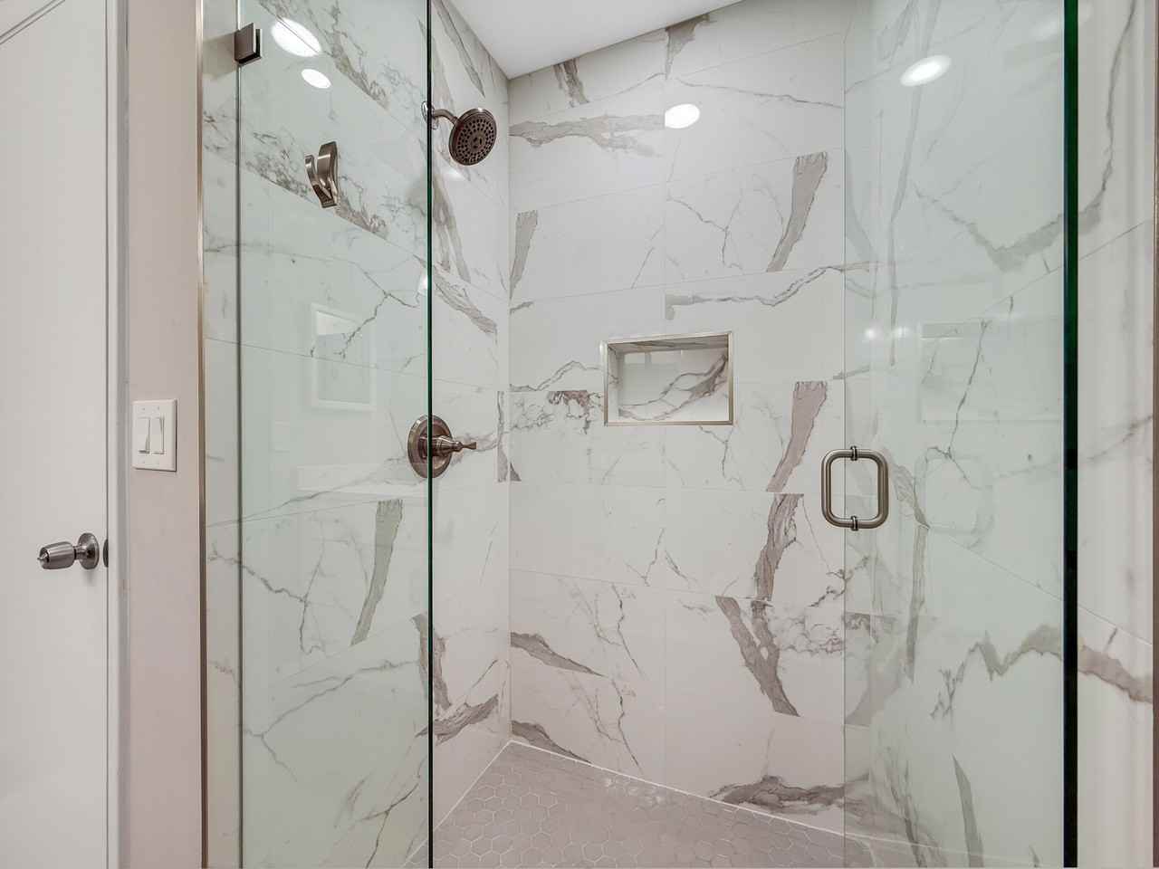 13586 Sabal Palm Ct #D - Photo 6 of 25