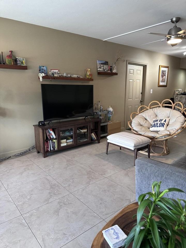 3121 Ne 51st St #103E - Photo 5 of 28