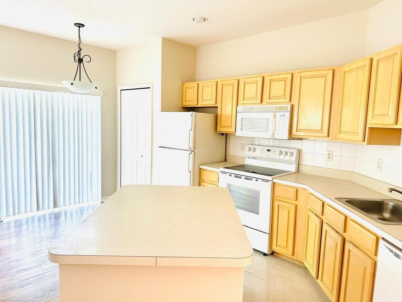 9933 Perfect Dr #135SIDEA - Photo 2 of 8