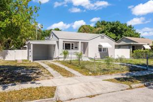 933 30th Ct - Photo 1 of 1