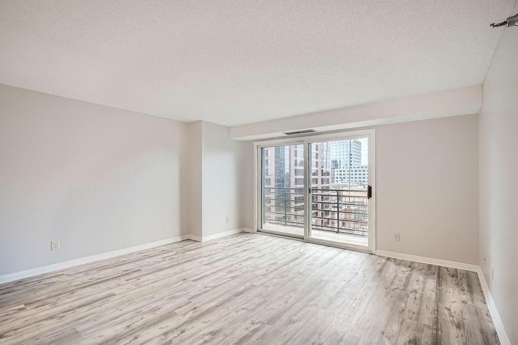 66 9th St E #1305 - Photo 3 of 7