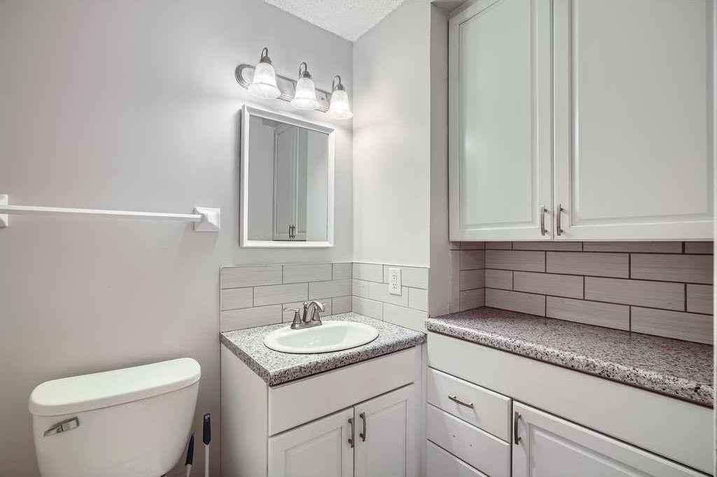 66 9th St E #1305 - Photo 5 of 7