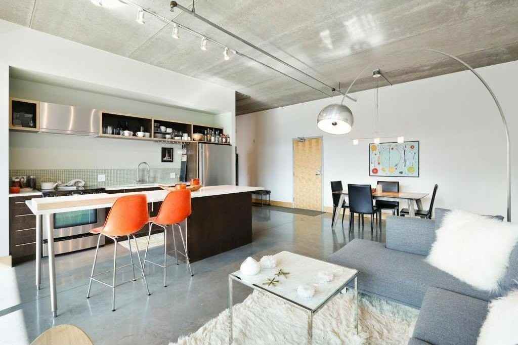 345 6th Ave N #303 - Photo 6 of 22