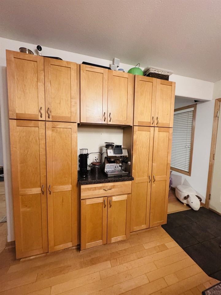 6221 Old Middleton Rd - Photo 6 of 12